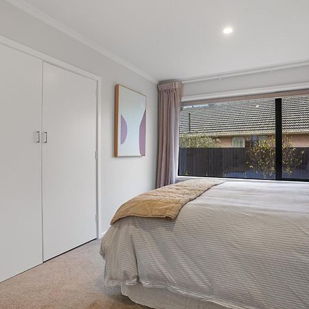 Private, Family-Friendly Home, 4Br By Airport & Free Parking Christchurch Extérieur photo