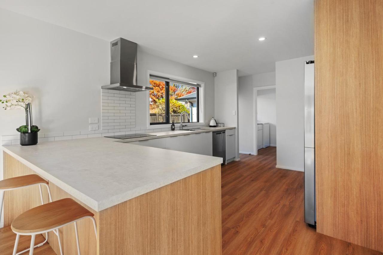 Private, Family-Friendly Home, 4Br By Airport & Free Parking Christchurch Extérieur photo