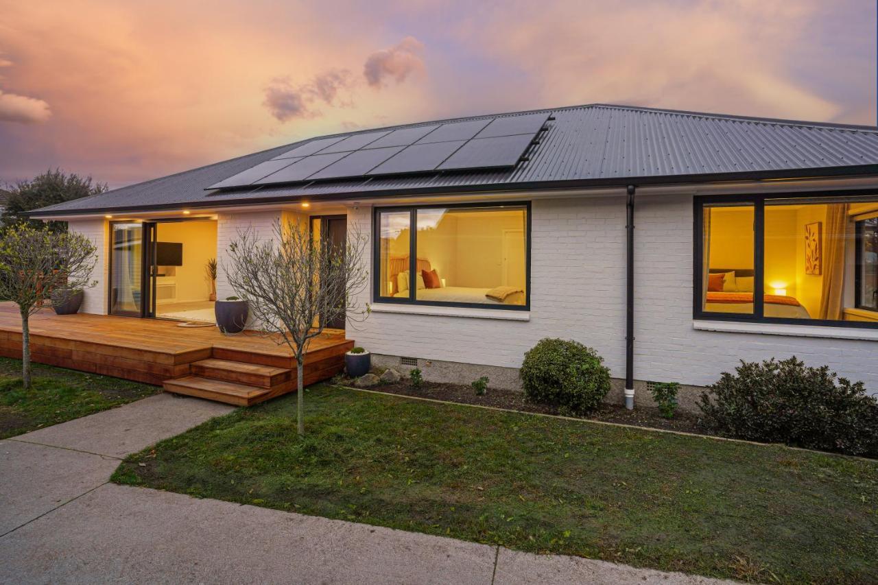 Private, Family-Friendly Home, 4Br By Airport & Free Parking Christchurch Extérieur photo