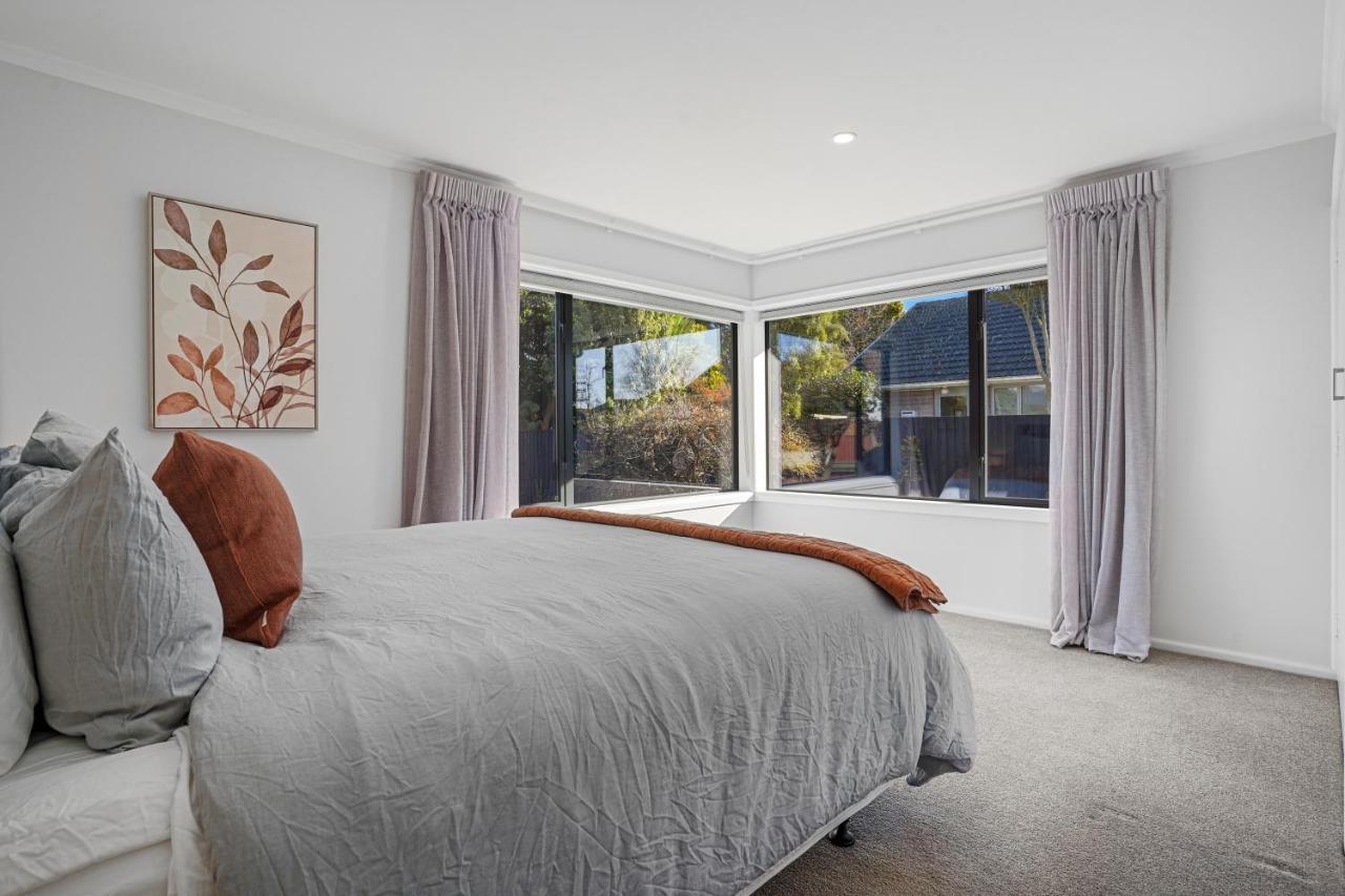 Private, Family-Friendly Home, 4Br By Airport & Free Parking Christchurch Extérieur photo